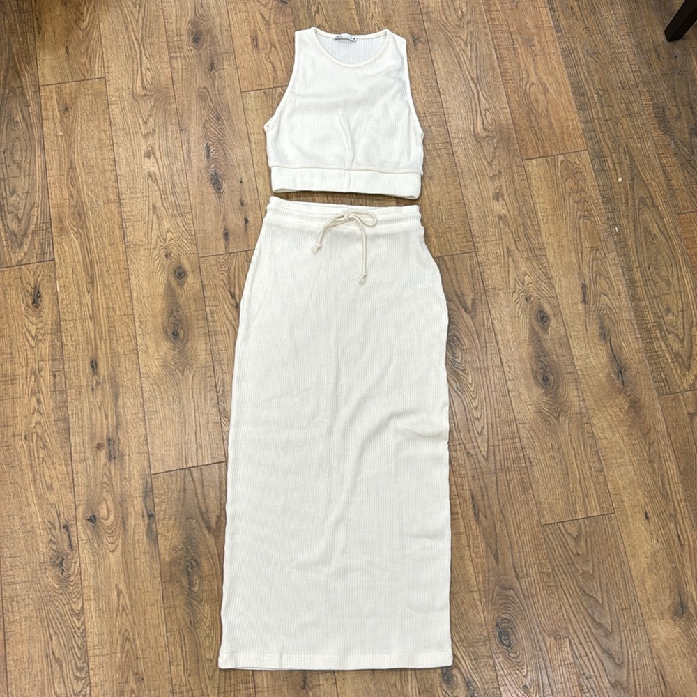 Zara 2 piece crop top + skirt